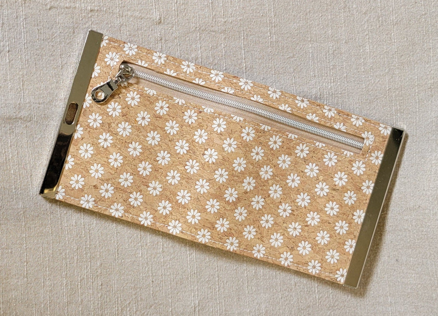 Cork Wallet - Daisies