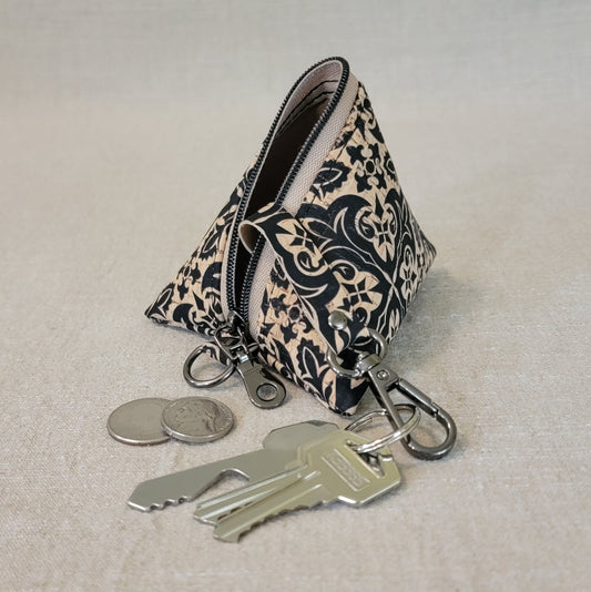 Pyramid Cork Key Keeper - Rebel
