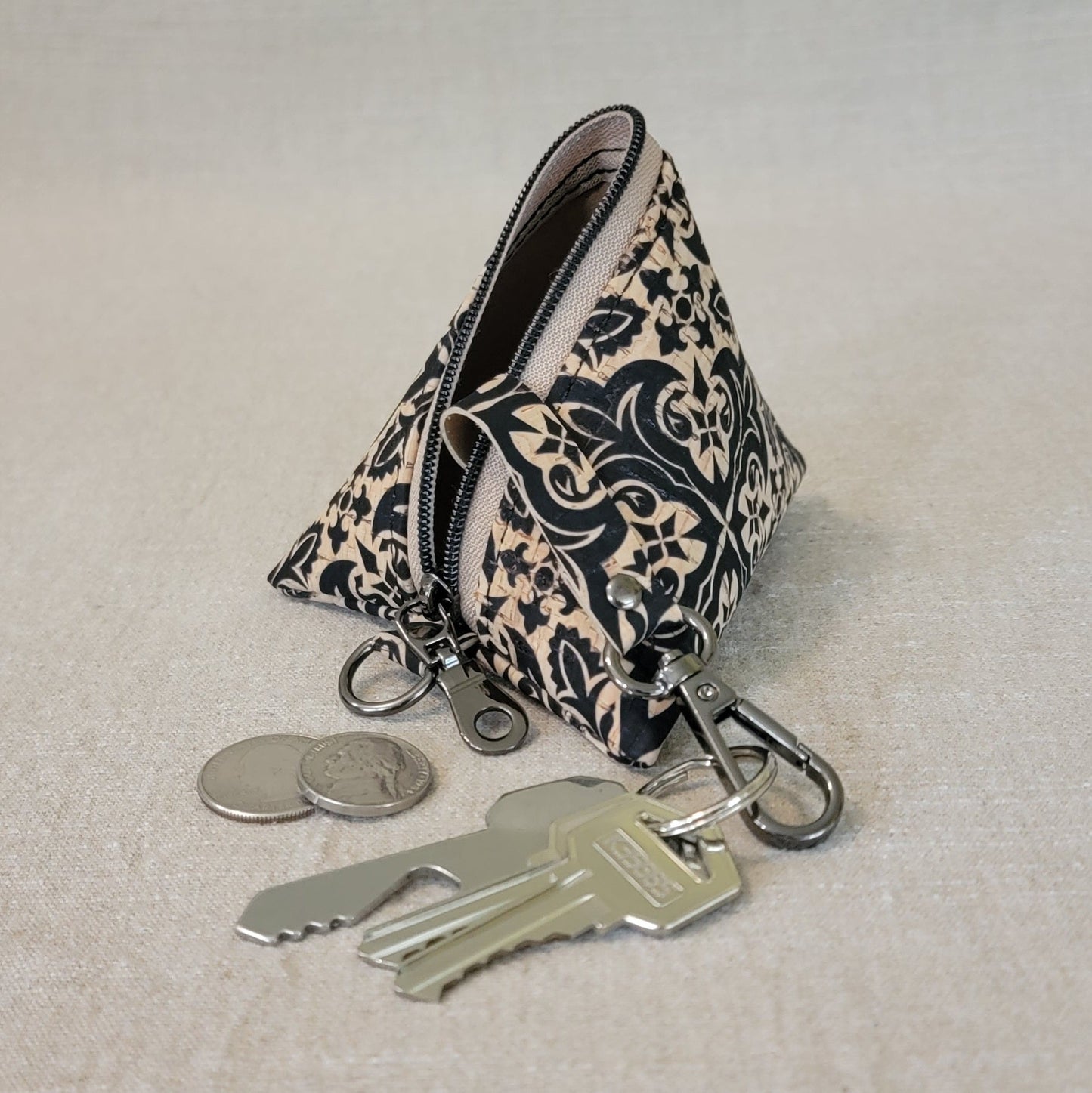 Pyramid Cork Key Keeper - Rebel