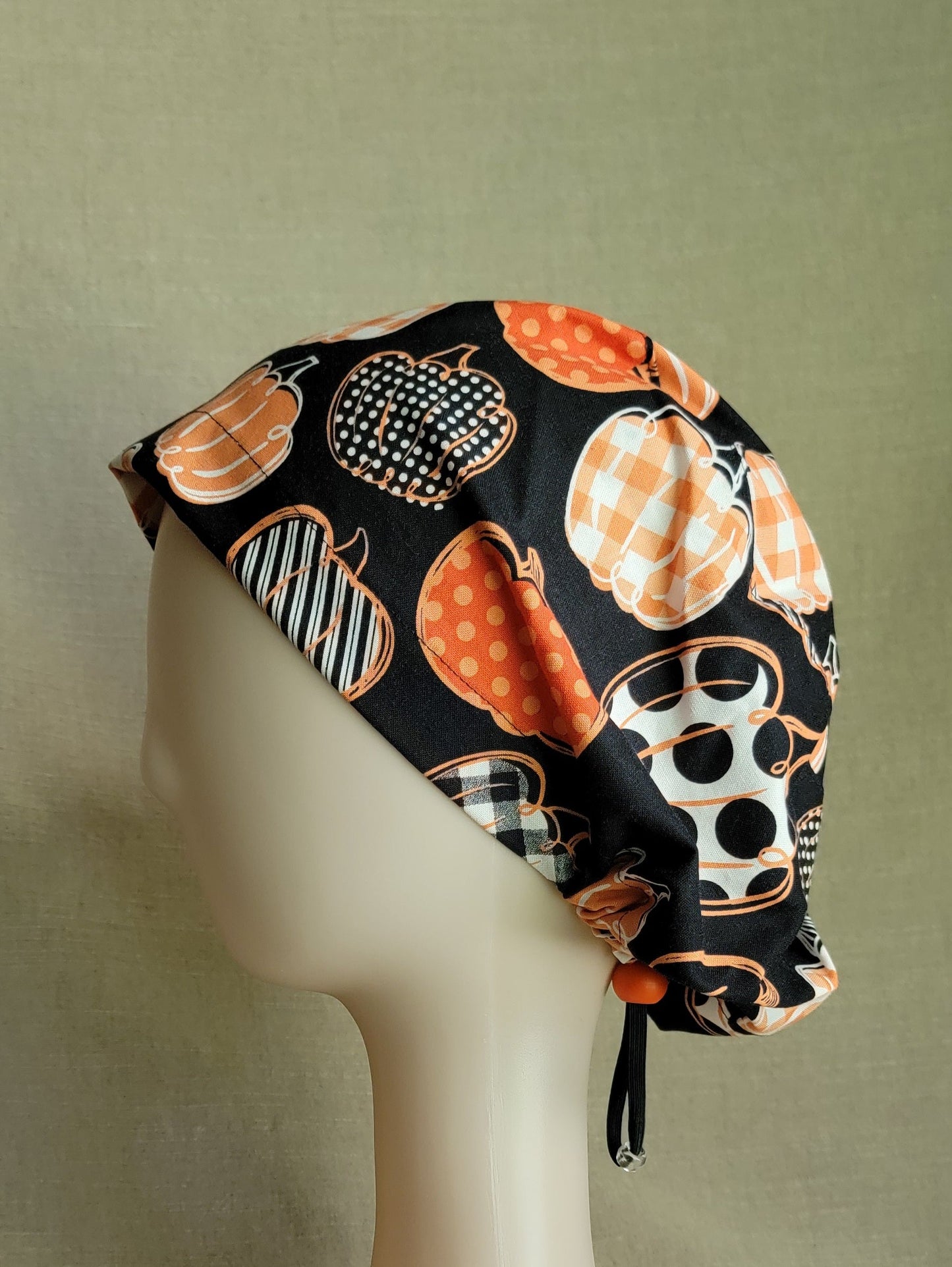 Scrub Cap - Black/Pumpkins
