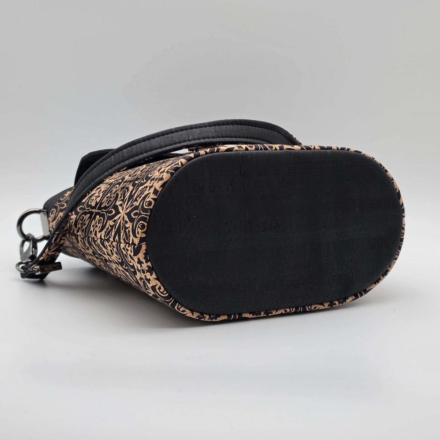 Cork Baby Bucket Bag - Rebel