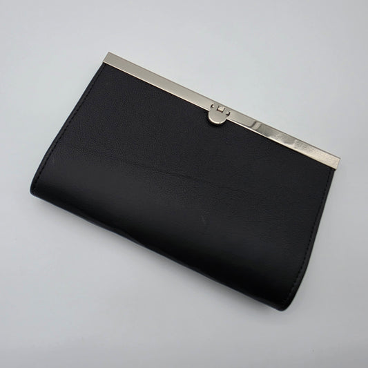 Compact Clutch Wallet - Leather