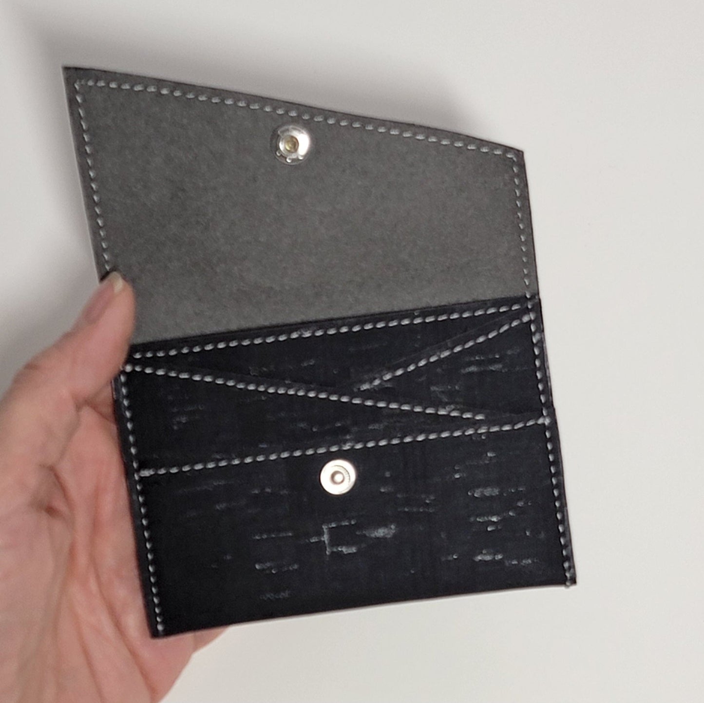 Slim Snap Card Wallet - Navy